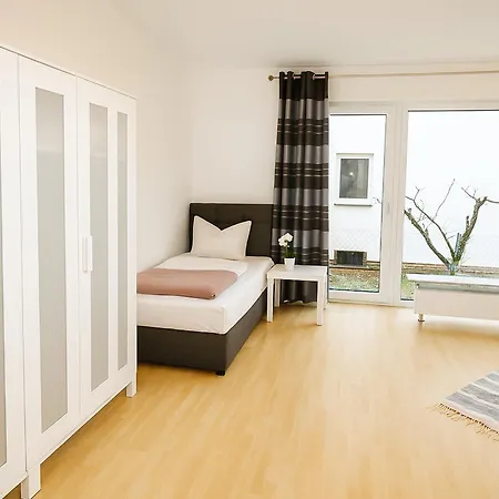 Sunnyhome Monteurwohnungen Und In * 쉬반도르프 인 바이에른