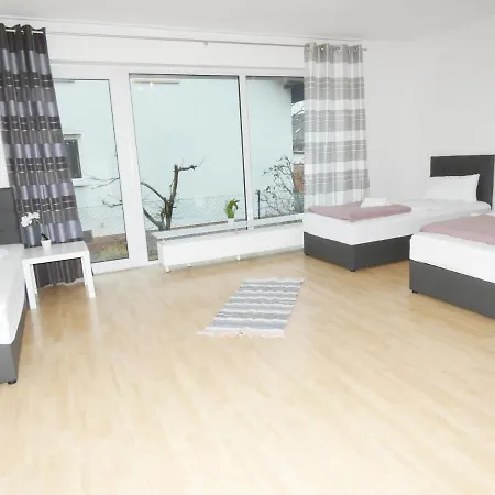 Sunnyhome Monteurwohnungen Und In Apartment Schwandorf in Bayern
