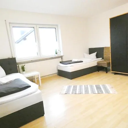 Sunnyhome Monteurwohnungen Und In *