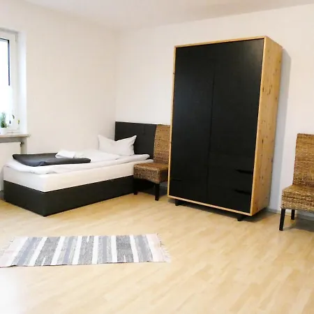 Apartment Sunnyhome Monteurwohnungen Und In
