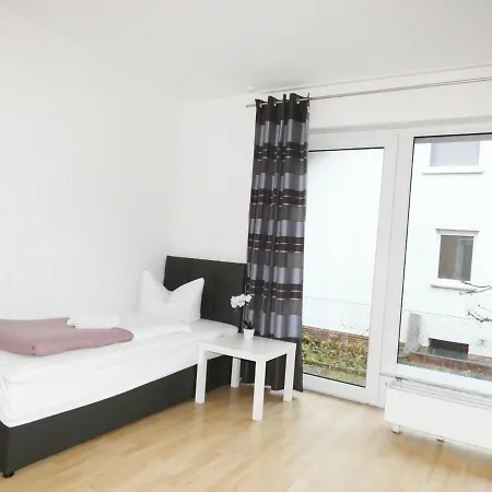 Apartment Sunnyhome Monteurwohnungen Und In