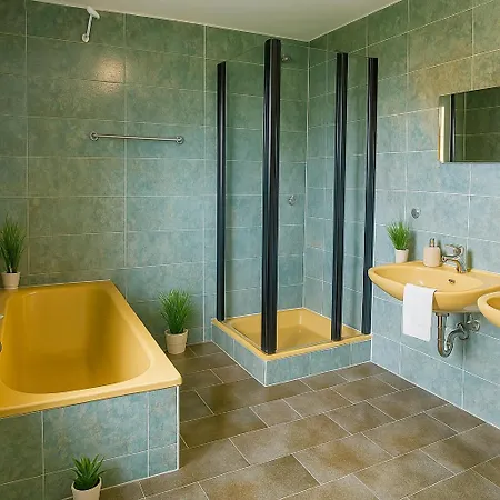 Sunnyhome Monteurwohnungen Und In Апартаменты