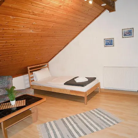 Apartment Sunnyhome Monteurwohnungen Und In Schwandorf in Bayern