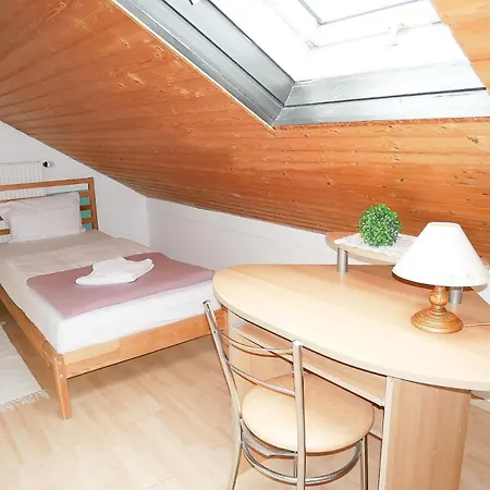Sunnyhome Monteurwohnungen Und In Apartment